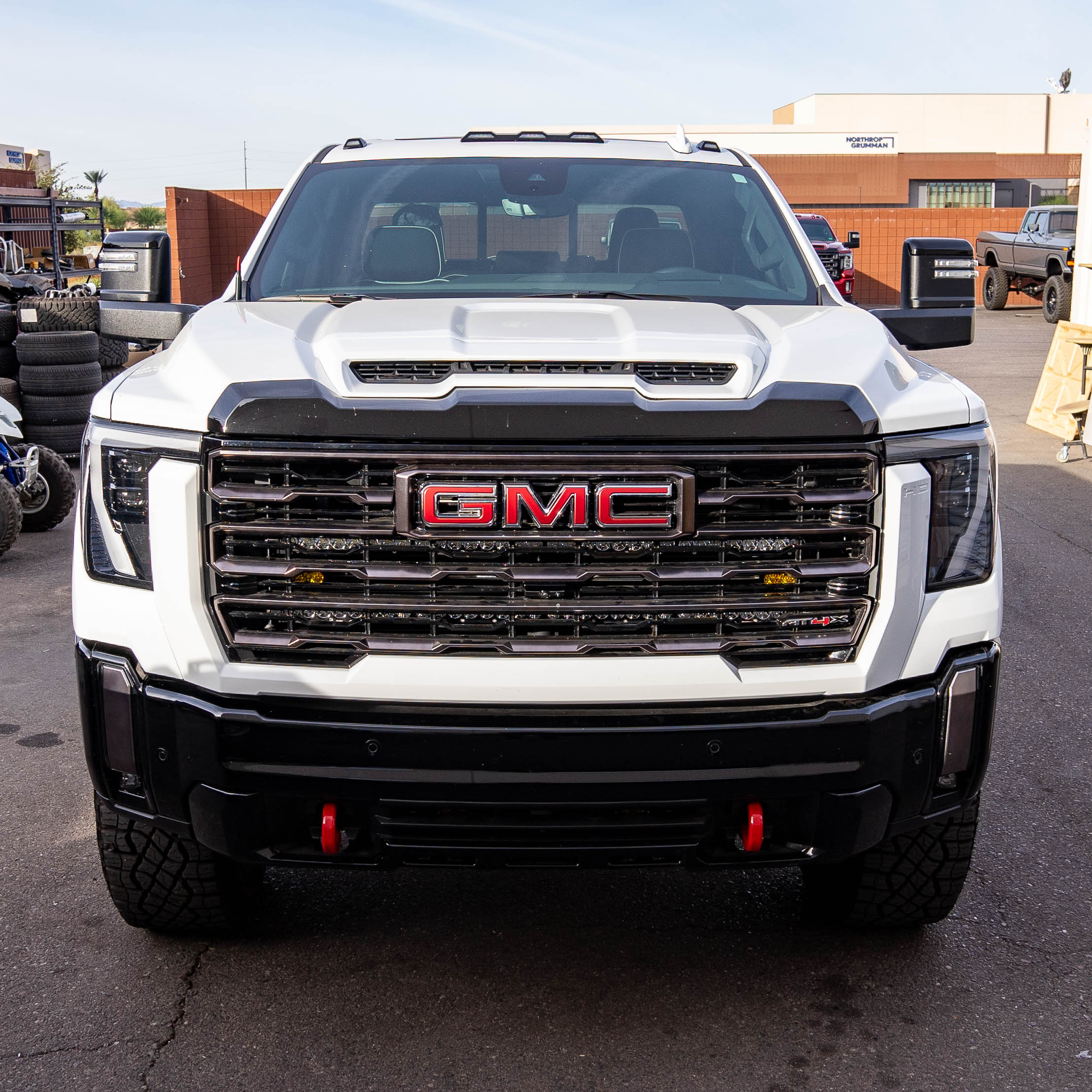 2024 GMC 2500/3500 Behind The Grille 40" Light Bar Mount