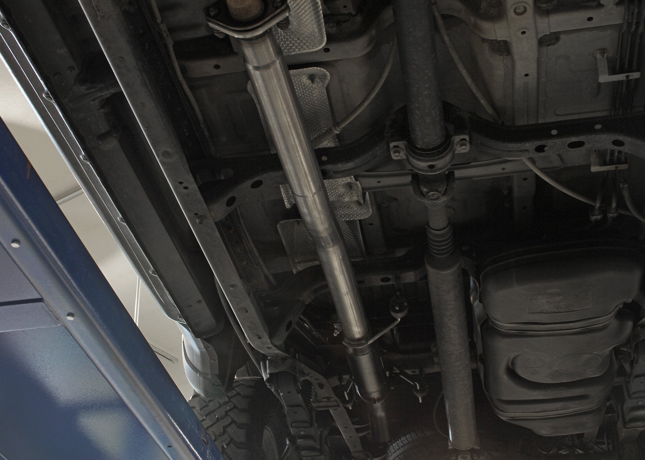Flowmaster Outlaw Extreme Cat-Back Exhaust System