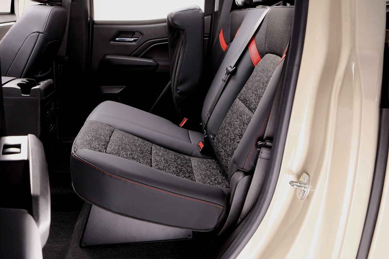 Colorado & Canyon Crew Cab | Rear Underseat | 2023-2025 Front View
