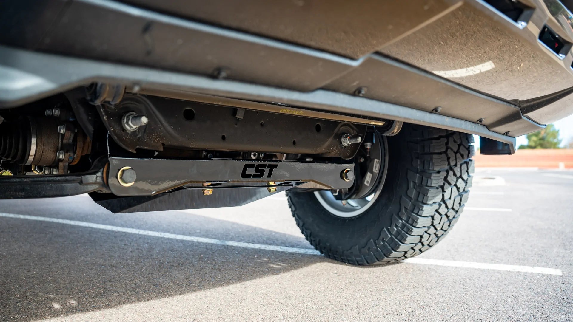 CST 20-25 GM 3500 4″ Stage 6 Suspension System