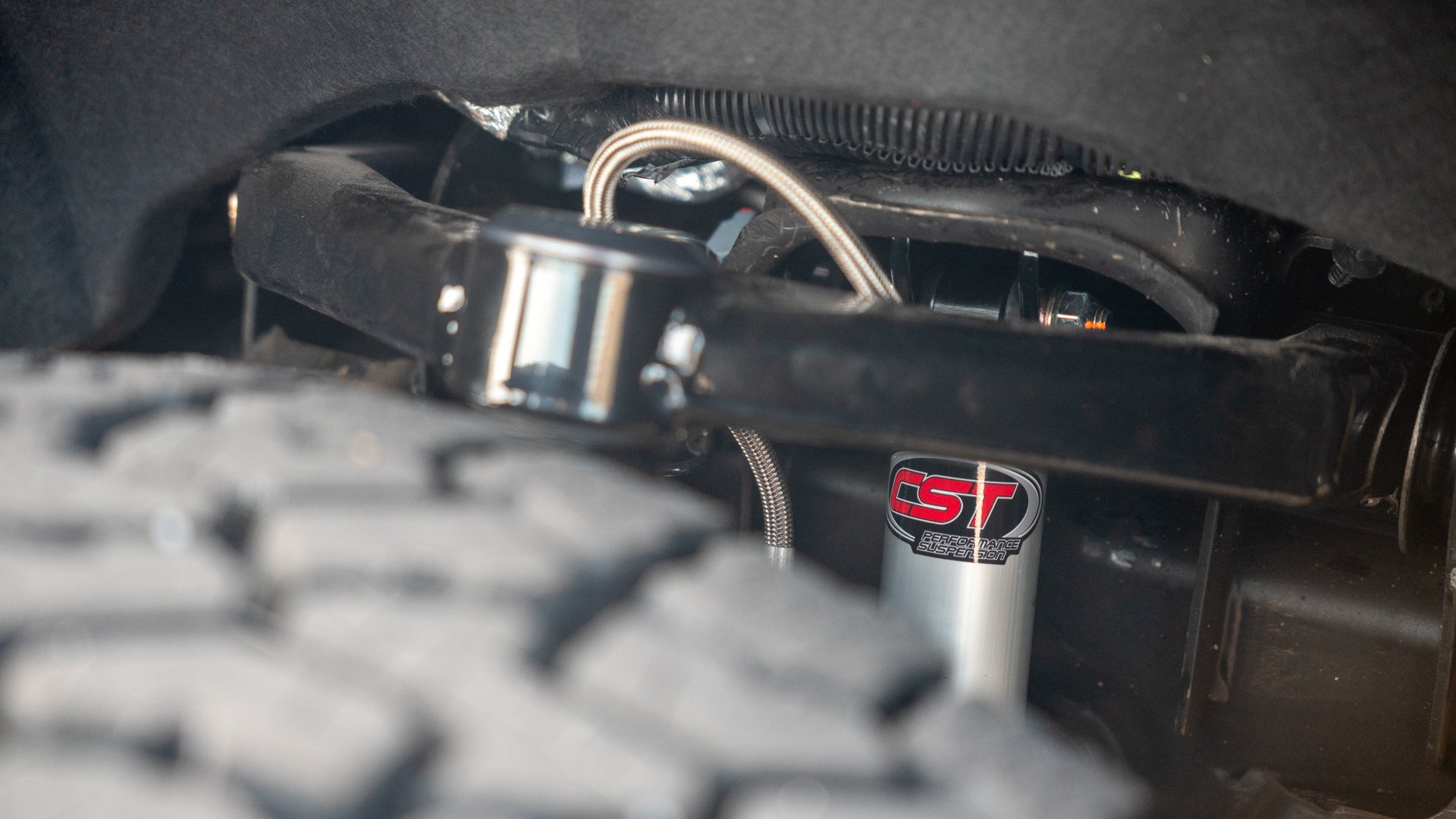 CST 20-25 GM 3500 4″ Stage 6 Suspension System