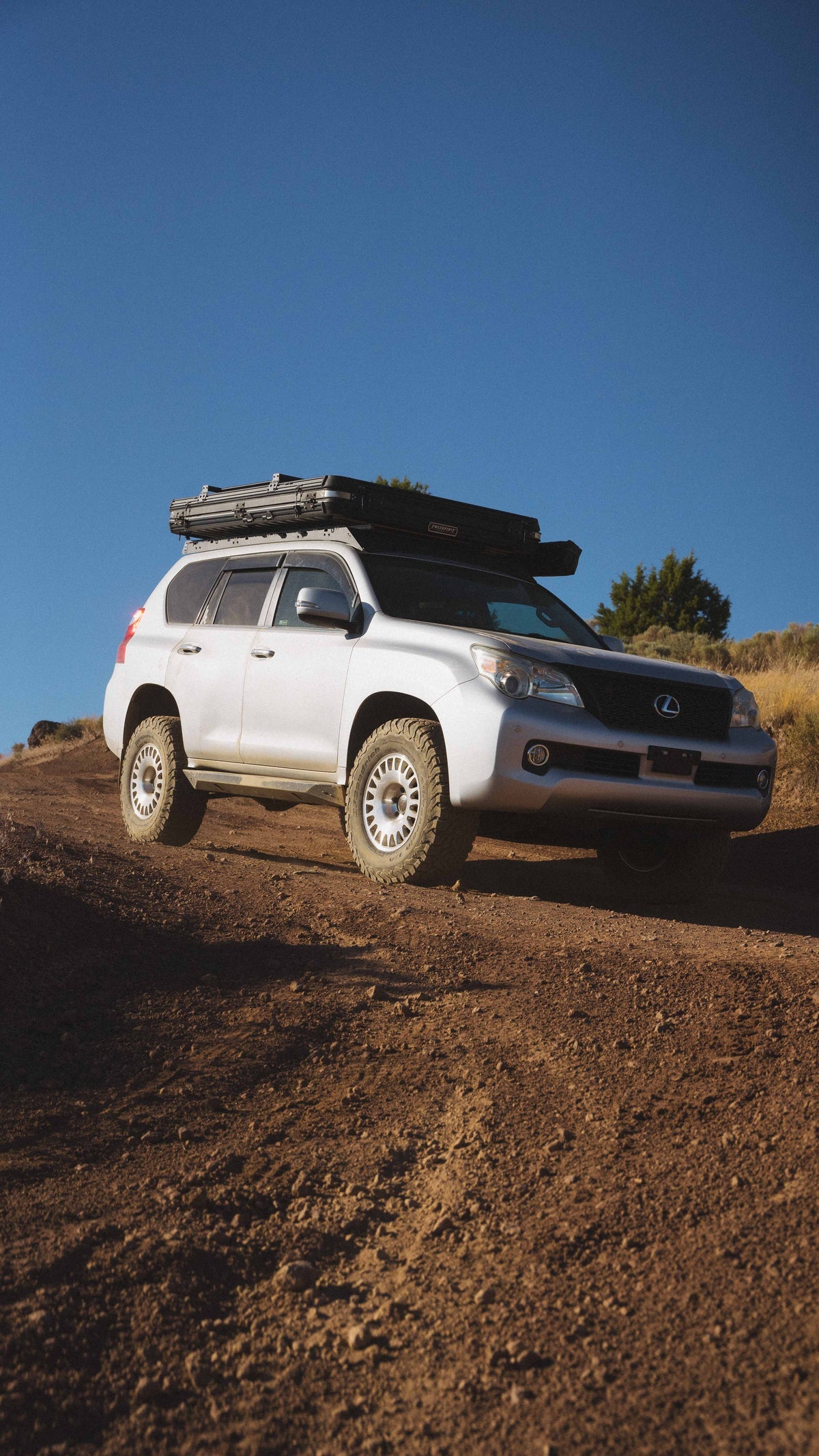 NOMAD 503MC Sahara Machined