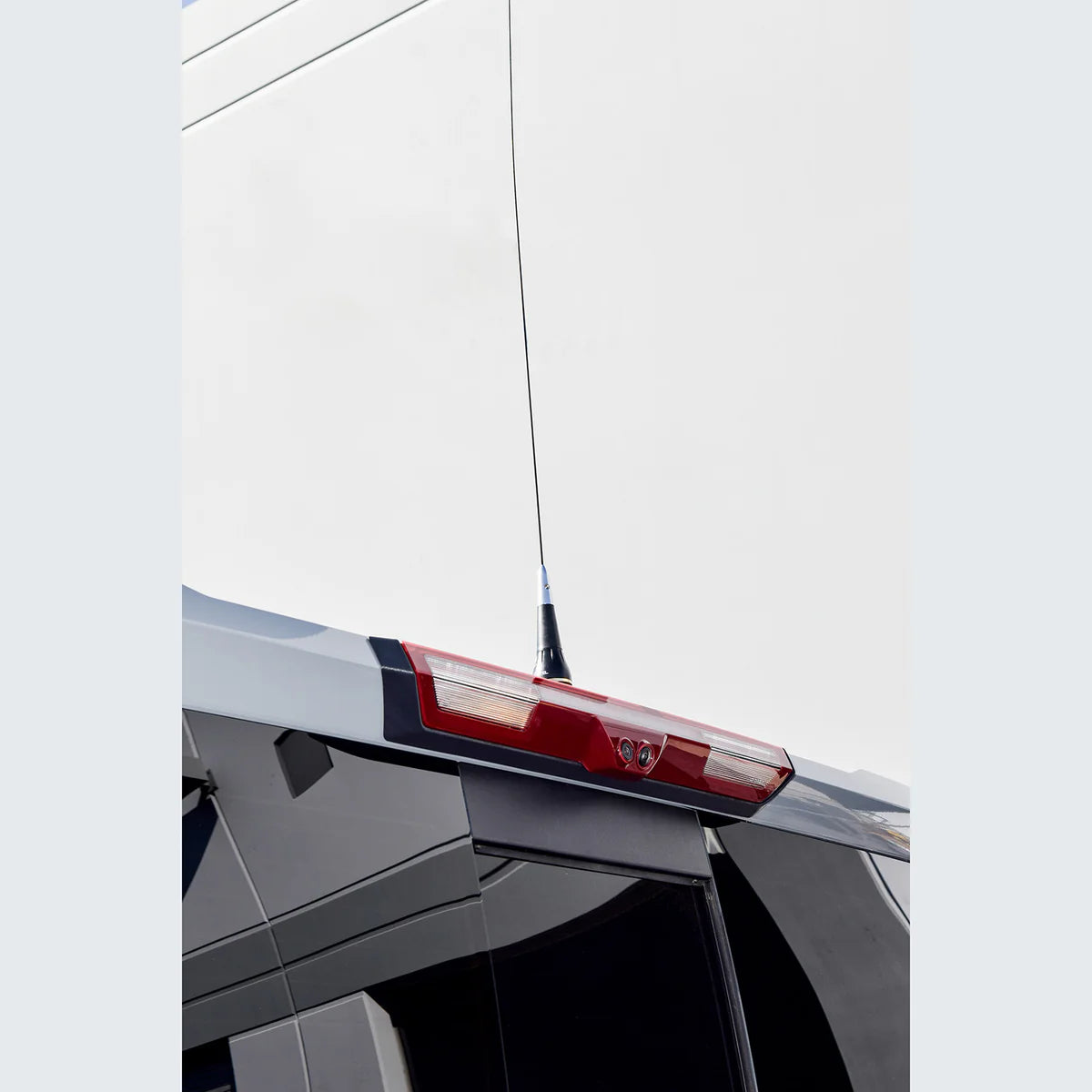 2019‑25 Chevy Silverado | GMC Sierra Antenna Mount Front View