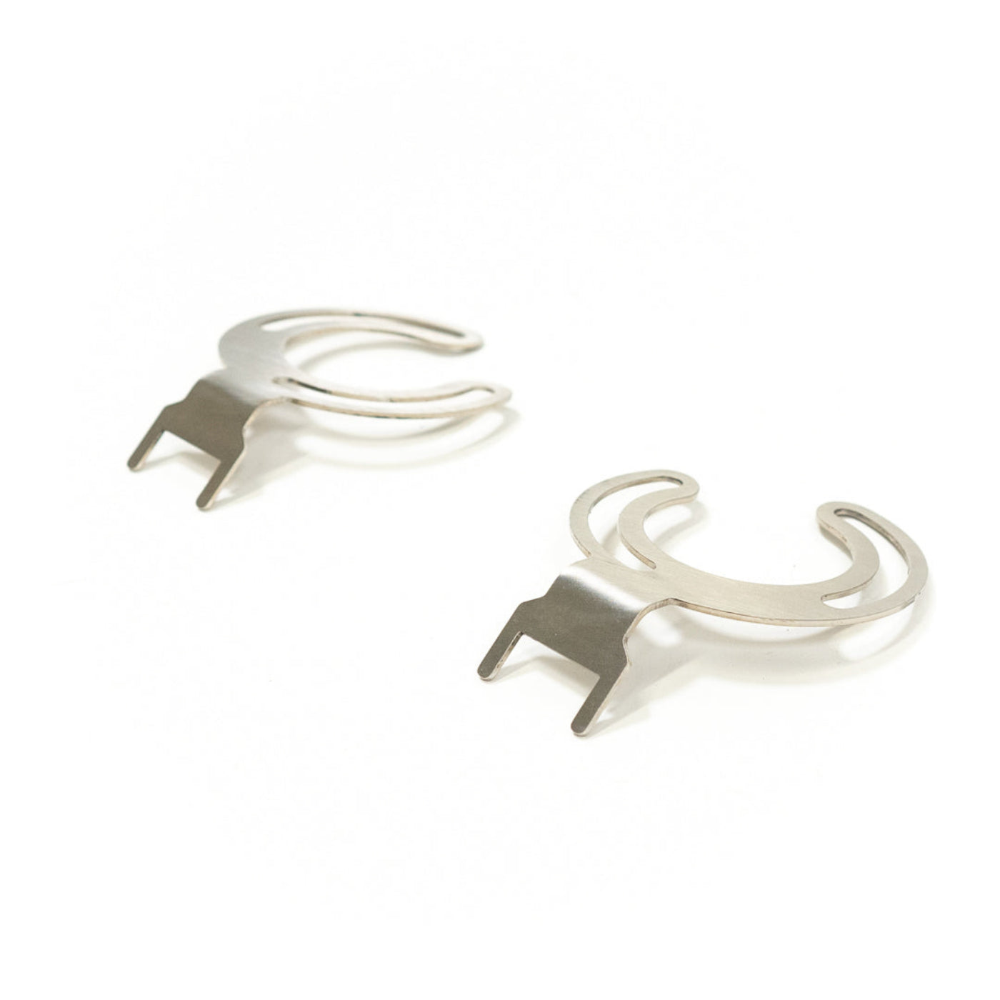 SDHQ Built '23-25 F250/F350 Headlight Level Sensor Lockout Brackets display of included parts 