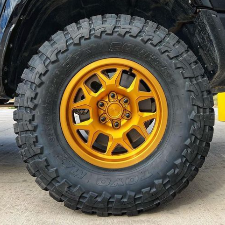 G700 Smooth Lip Wheel 18x9.0" 5 & 6 Lug display