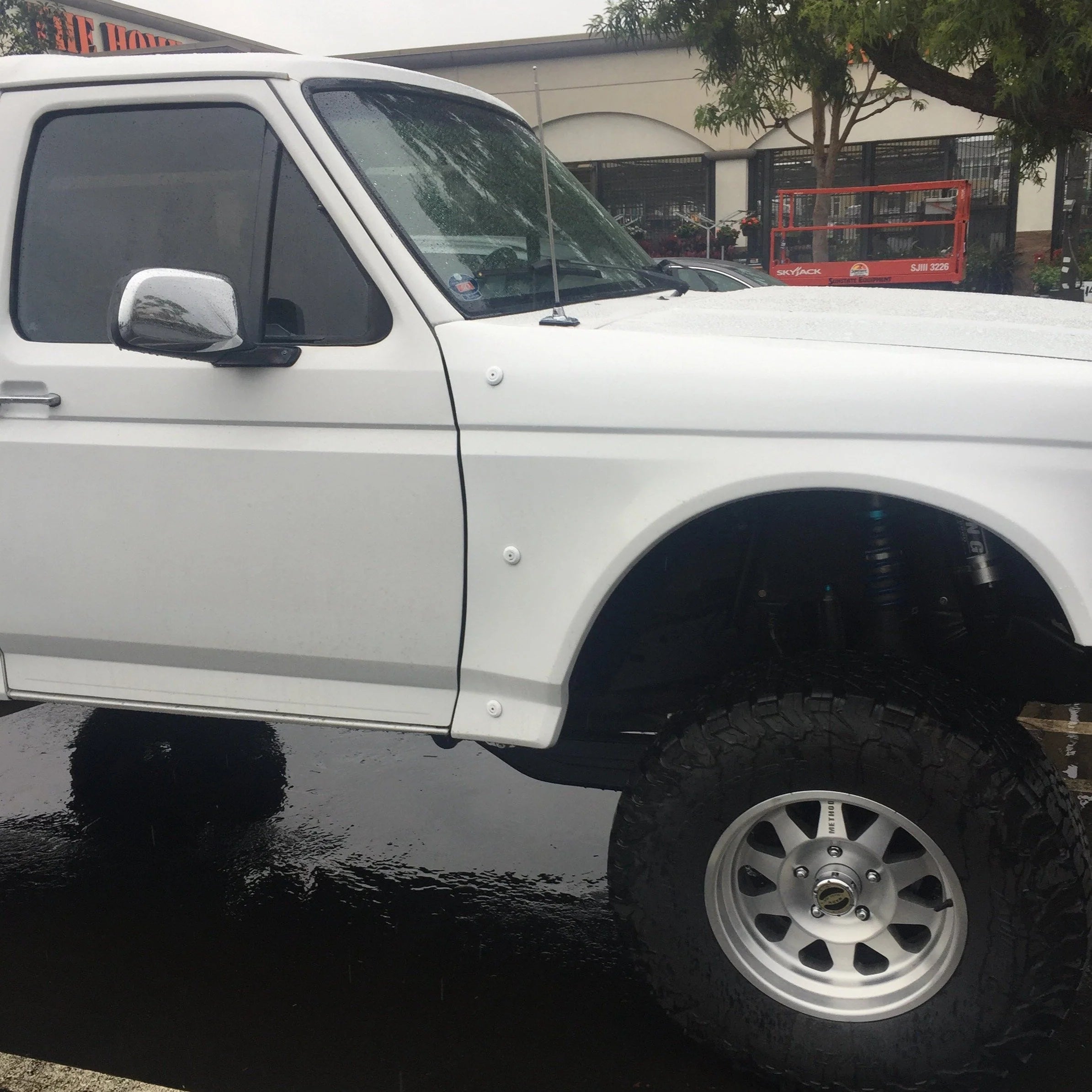 Advanced Fiberglass Concepts Ford Bronco Fiberglass Fender