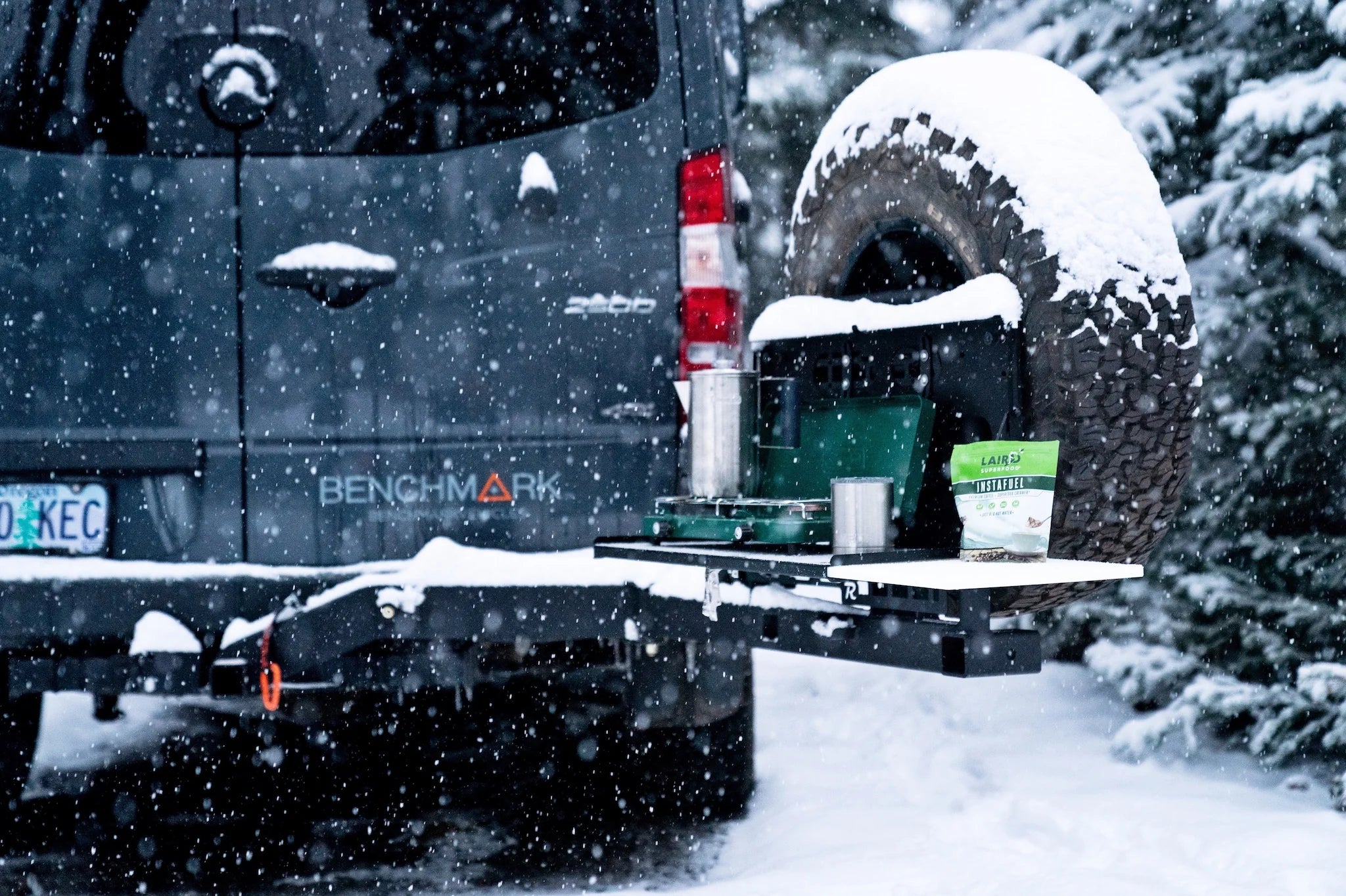 UltraSwing Mega-Fit Spare Tire Hitch Mount | RiGd Supply Front View