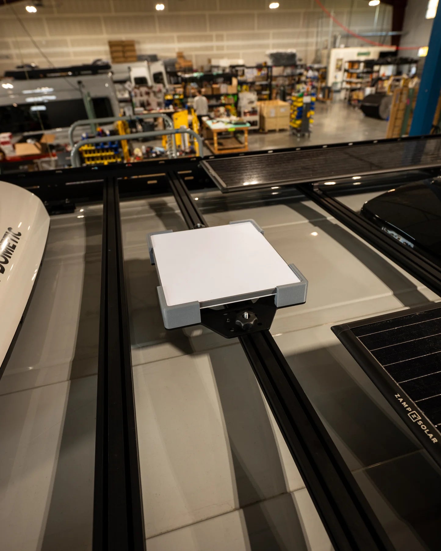 Adventurer™ Starlink Mini Roof Rack Mount – T-Track Compatible