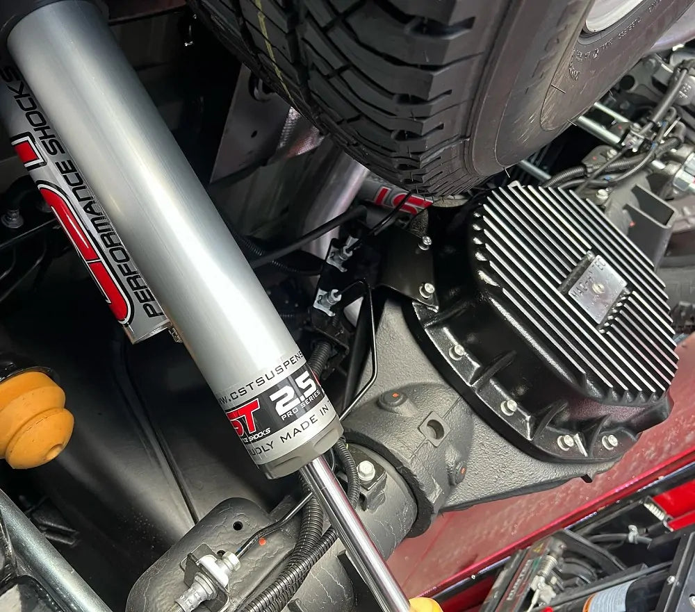 CST 20-25 GM 2500 / 3500 8″ Stage 5 Suspension System