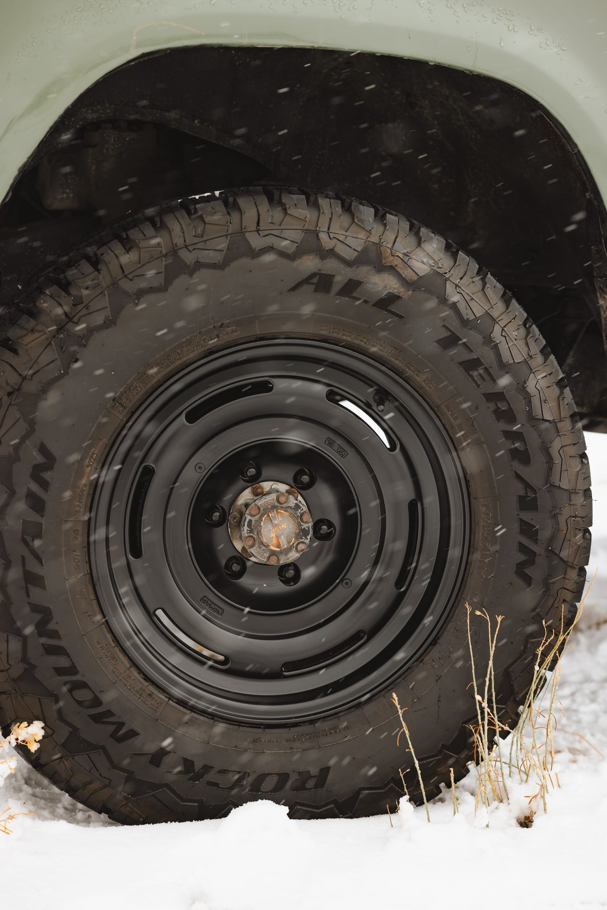 NOMAD 504 Field Satin Black