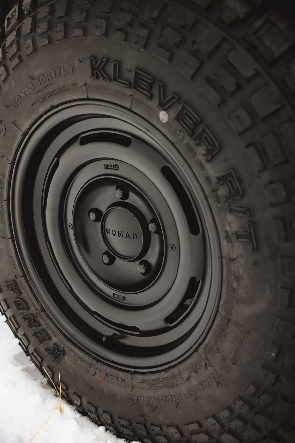 NOMAD 504 Field Satin Black