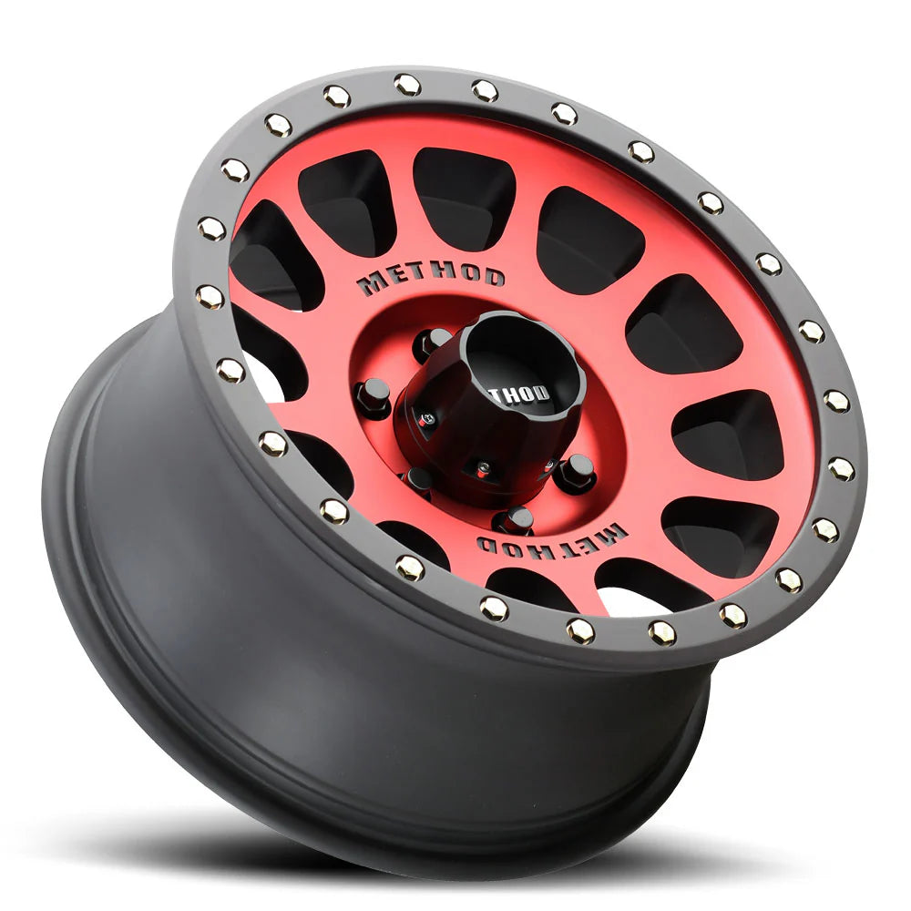 METHOD | 305 NV Red - Matte Black Lip