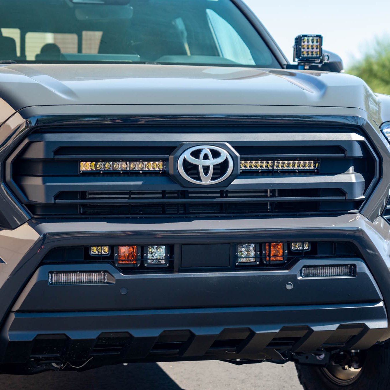 '24 Tacoma SR/SR5 Behind the Grille Light Mounting Kit