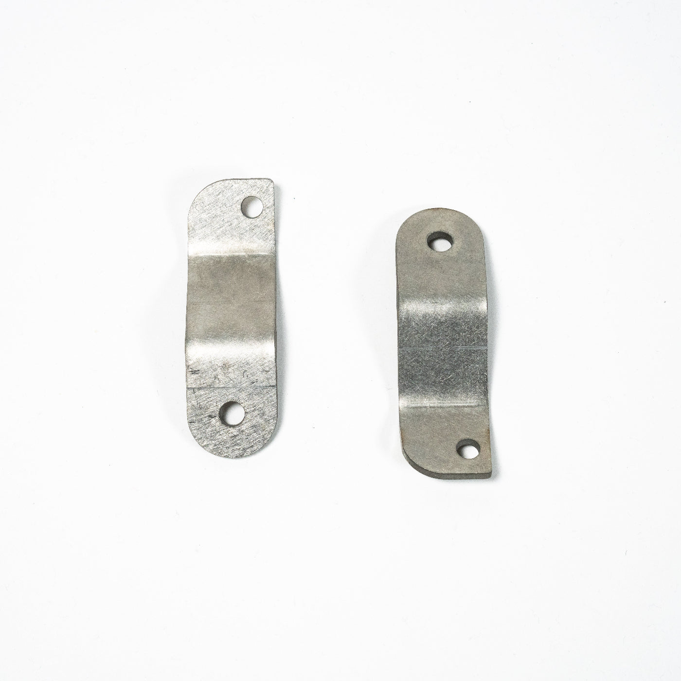 SDHQ Built ARB Compressor Manifold Mount display of included parts 