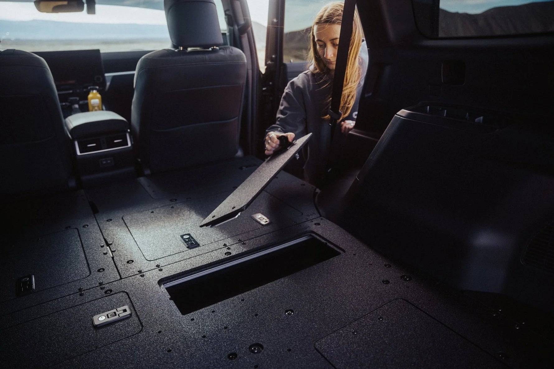 Lexus - GX550 - Stealth Sleep Package - Non-Third Row - Overtrail and Overtrail+