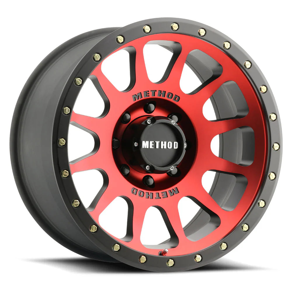 METHOD | 305 NV Red - Matte Black Lip