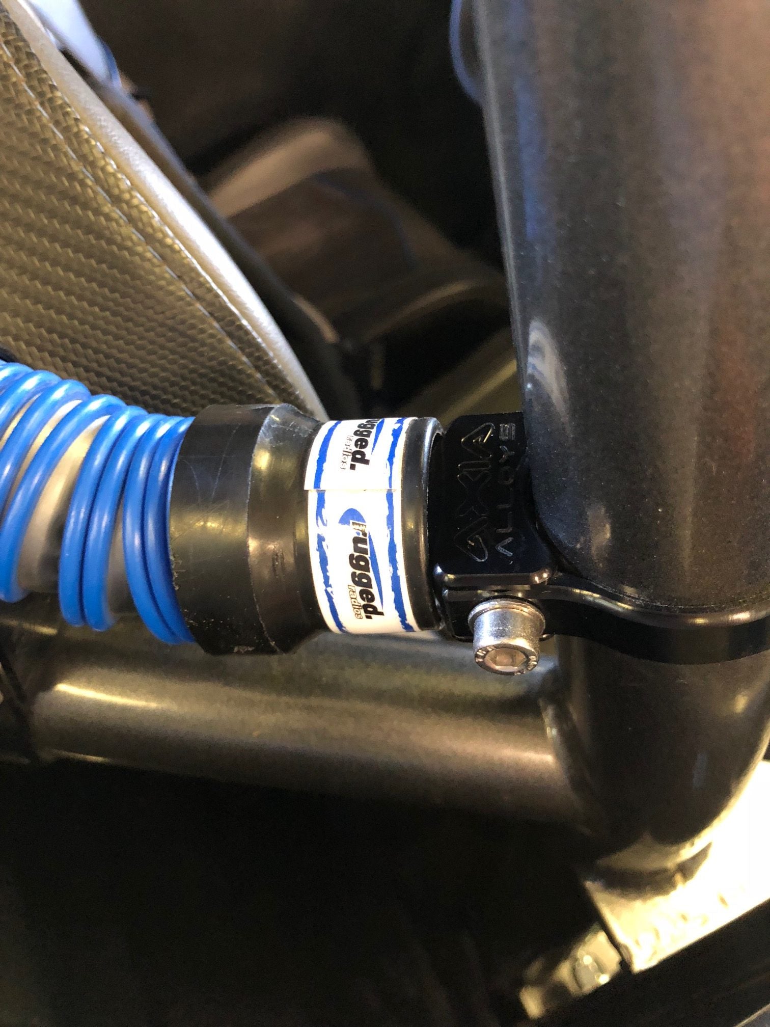 Helmet Race Air Pumper Hose Plug Mount Front View