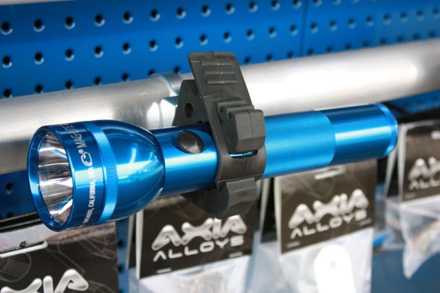 Large All Purpose Mount 1.2″- 1.625″