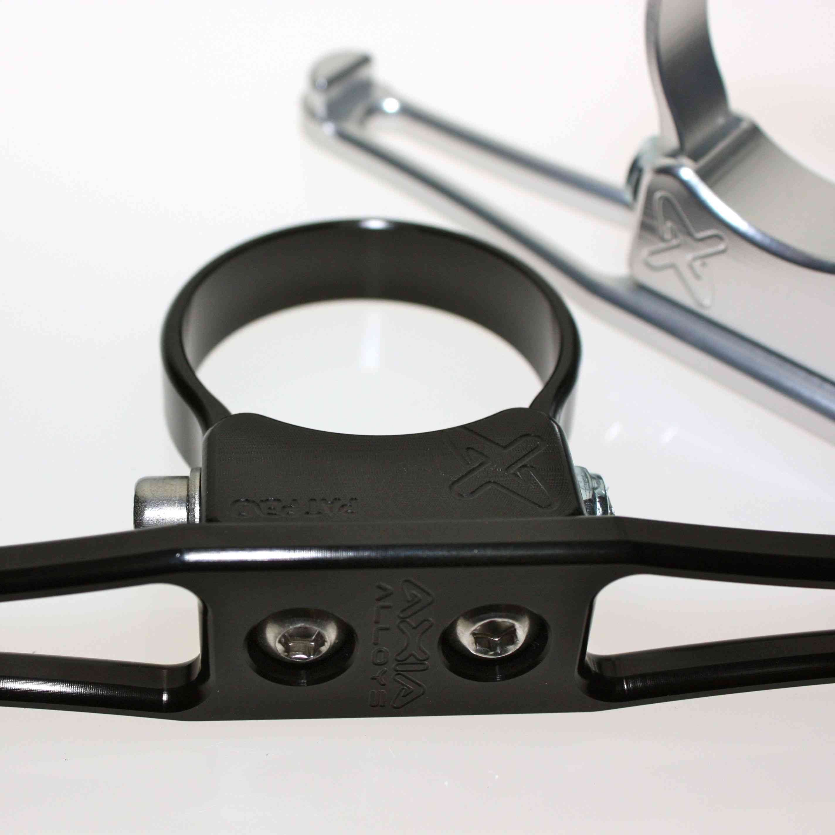 Headset / Goggle Hanger – Perpendicular to Bar Front View