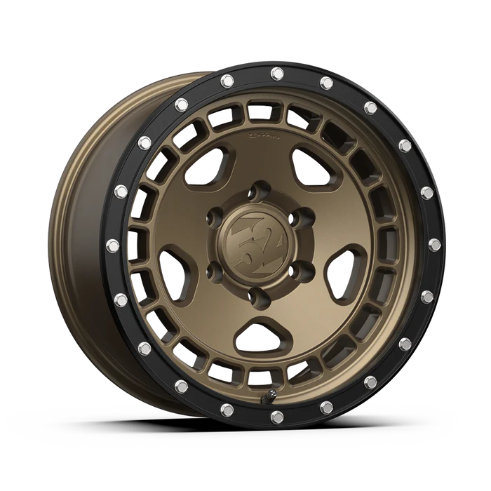 Fifteen52 Turbomac HD Bronze Wheels