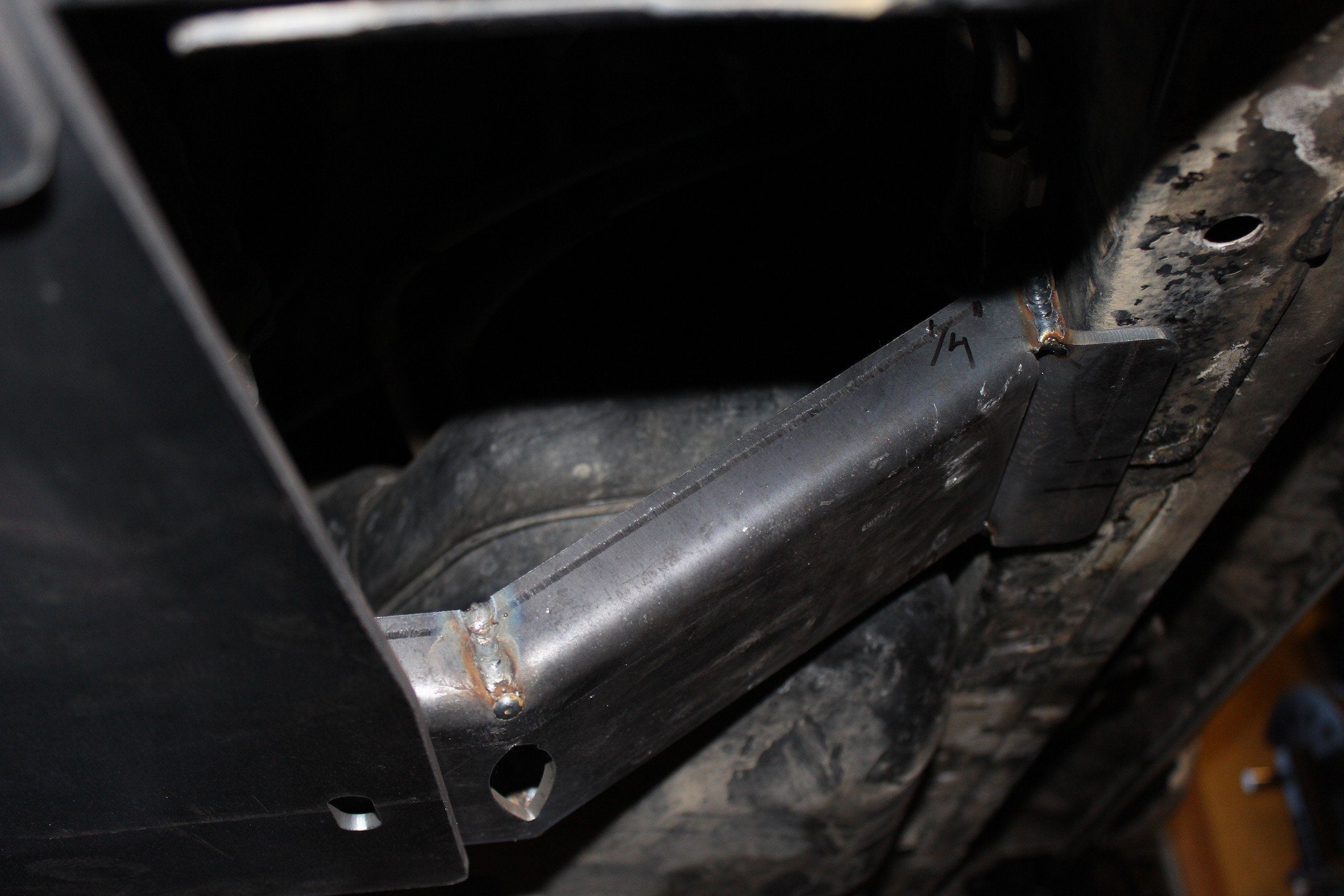 '07-14 Toyota FJ Cruiser Transfer Case Skid Plate RCI Off Road close-up