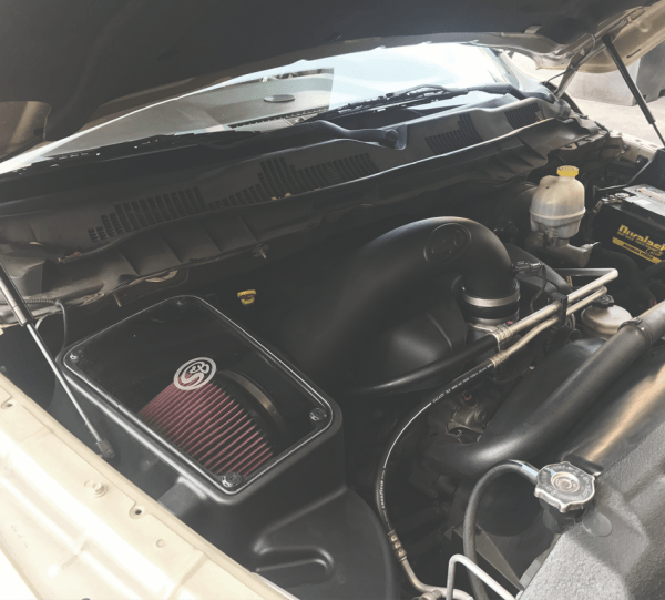 '09-18 Dodge Ram 2500/3500 5.7L Hemi Cold Air Intake S&B Filters display