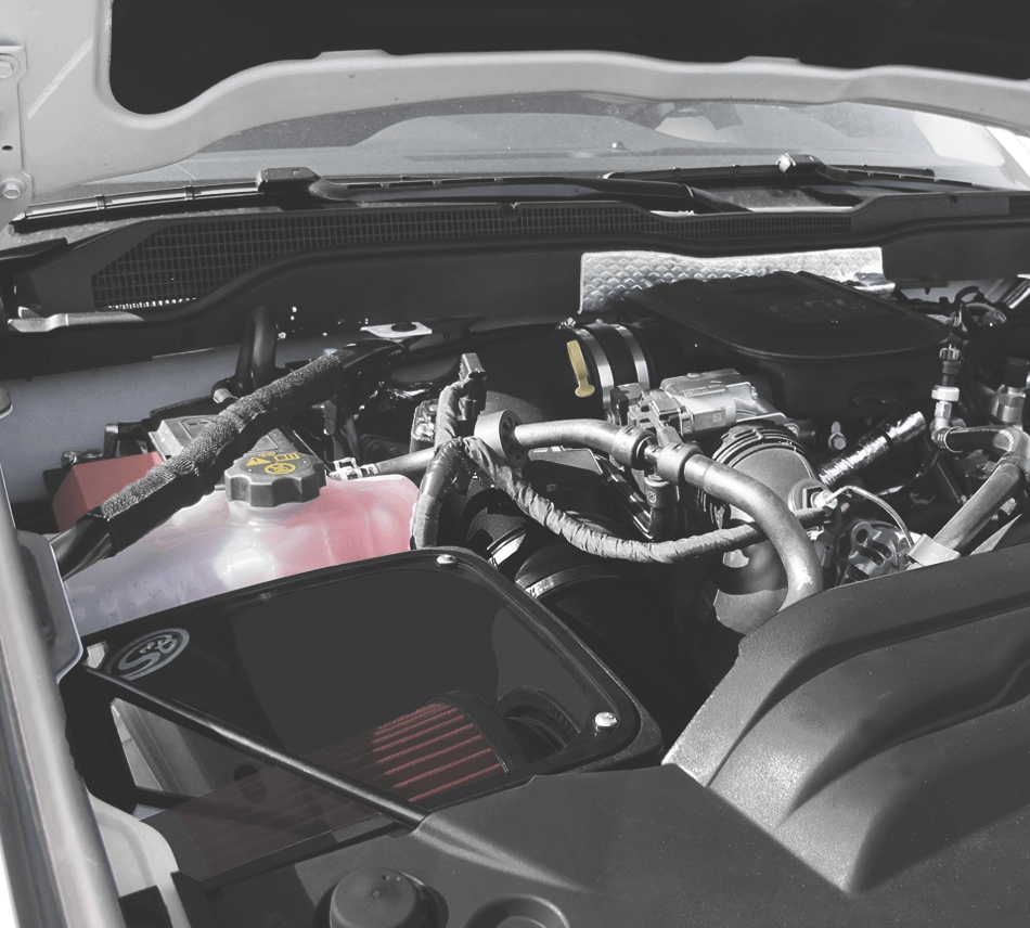 '11-16 Chevy/GMC Duramax LML 6.6L Cold Air Intake S&B Filters display