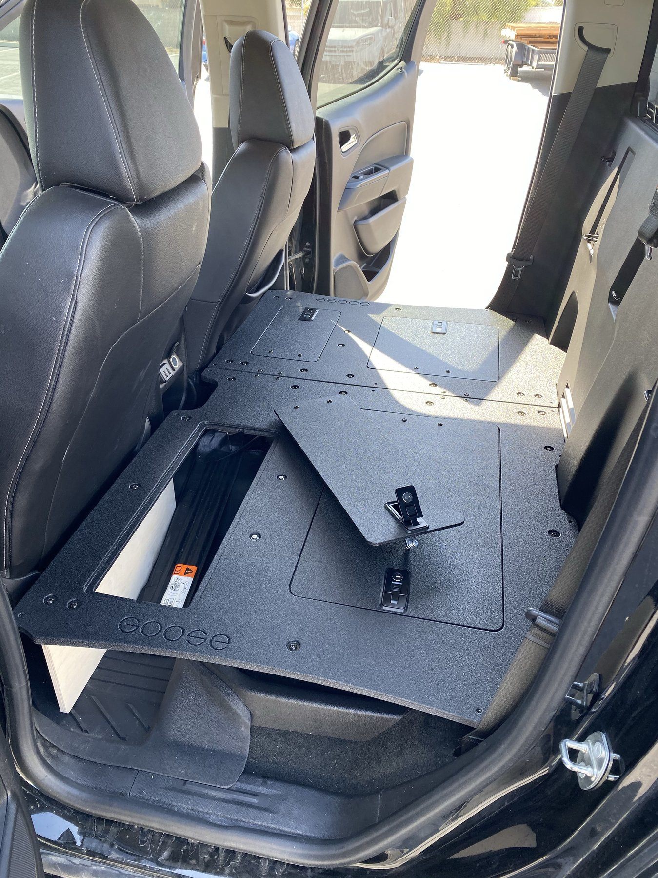 '15-22 Chevy Colorado (2nd Gen) Rear Seat Delete Interior Accessoires Goose Gear display
