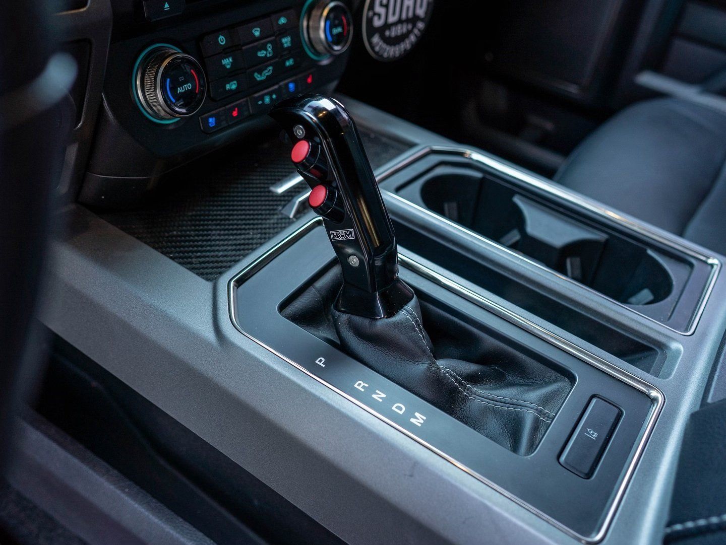'15-19 Ford F150 Magnum Grip Shift Handle Interior Accessoires B&M display