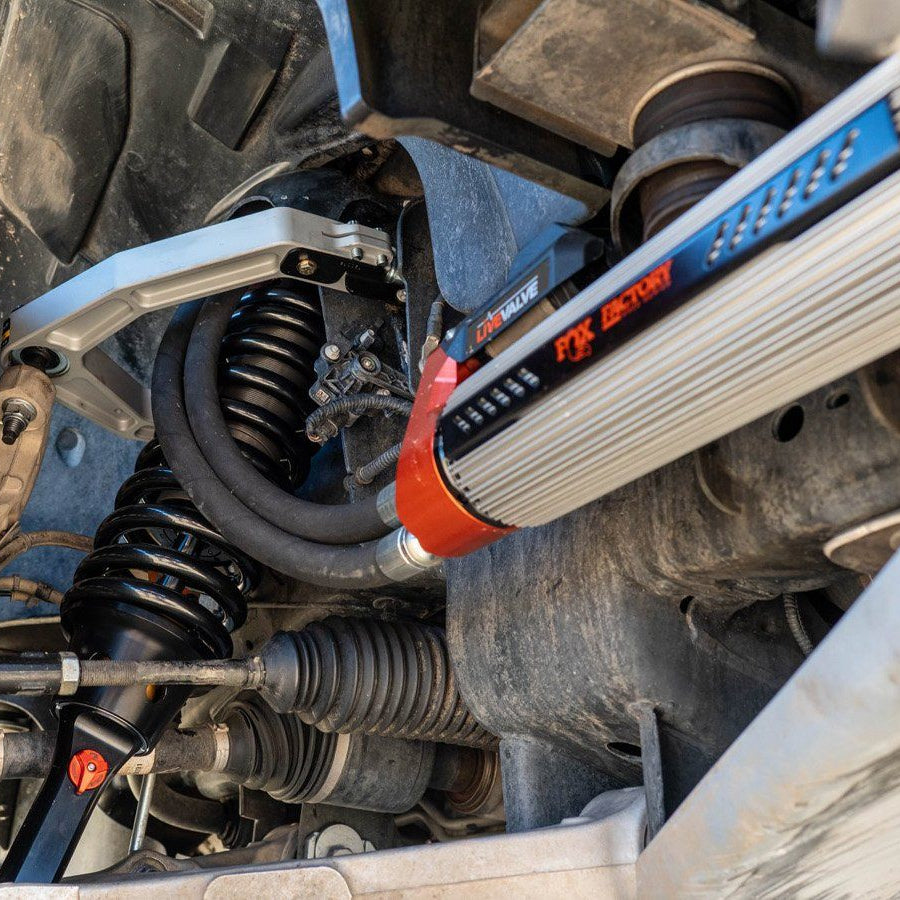 '17-18 Ford Raptor 3.0 Fox Factory Series Internal Bypass RR Coilover Close-up Display on Vehicle