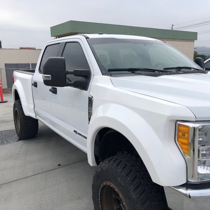 '17-22 Ford F250/350 Fenders | 4" Bulge Display on Vehicle 