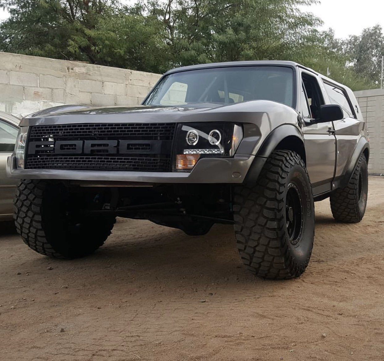 First Gen Raptor Custom '80-96 Ford F150 to 1st Gen Raptor One Piece Conversion