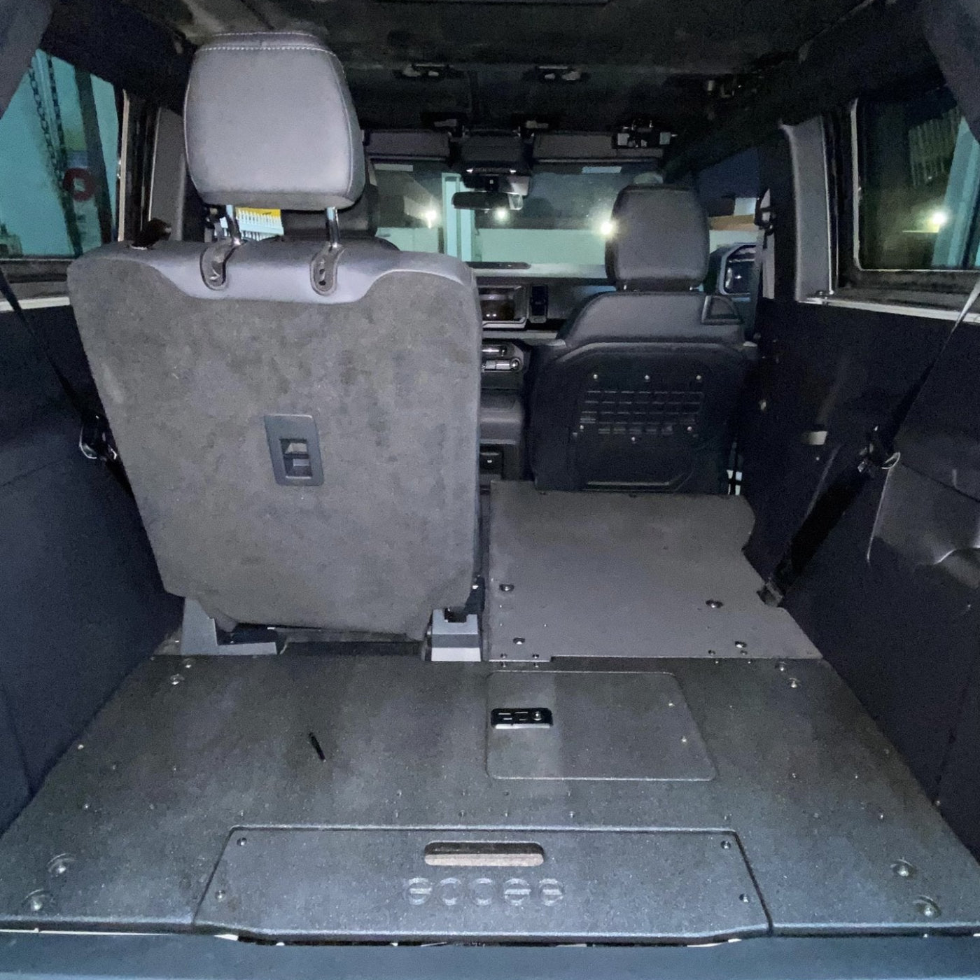 '21-23 Ford Bronco 2 Door Goose Gear 2nd Row Seat Delete Plate System Display in vehicle 