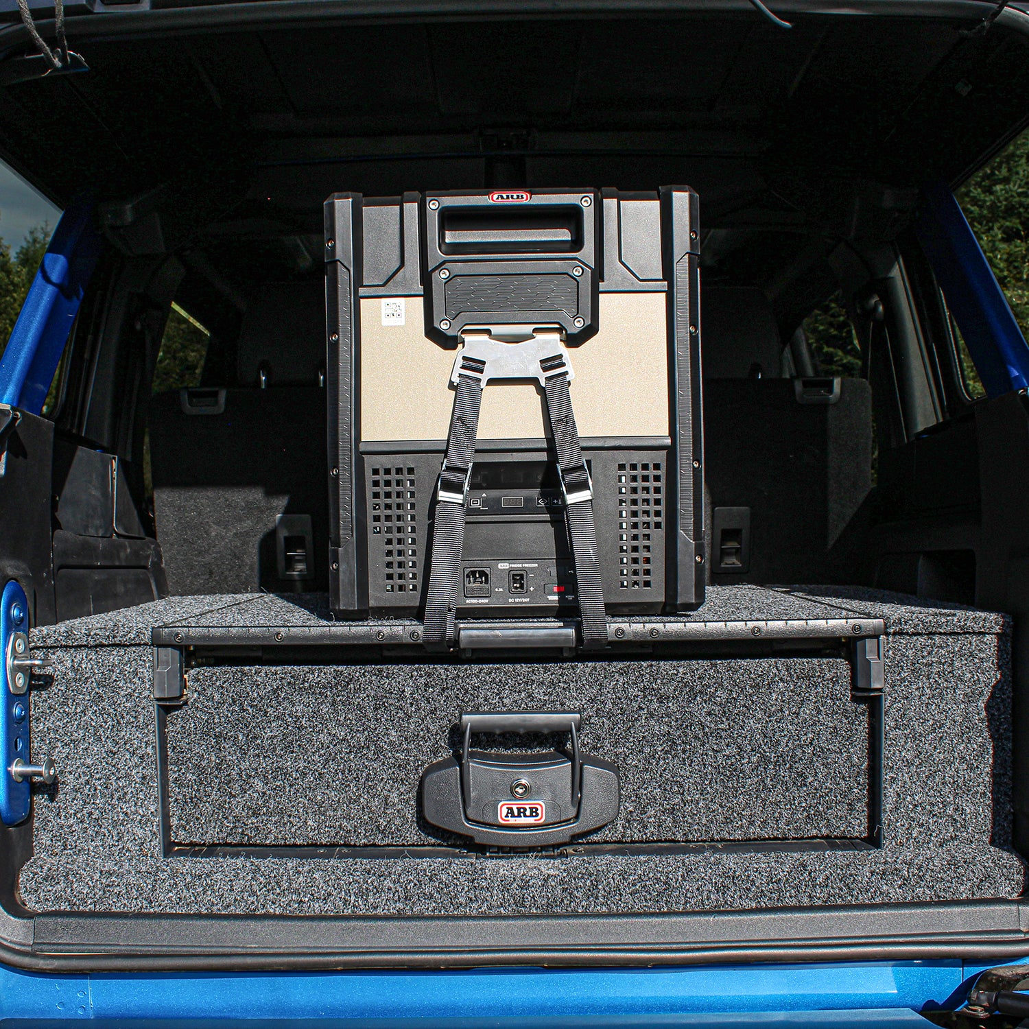 '21-23 Ford Bronco 4-Door ARB Outback Drawer Kit display
