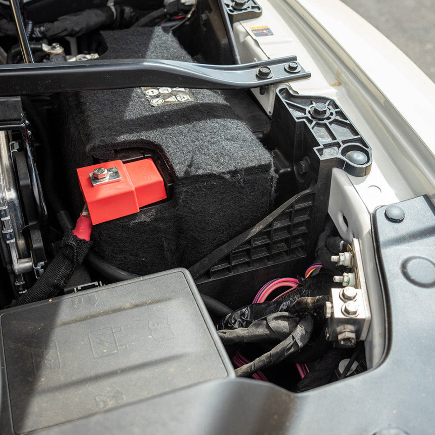 '21-24 Ram 1500 TRX SDHQ Built Billet Battery Terminal Kit installed 