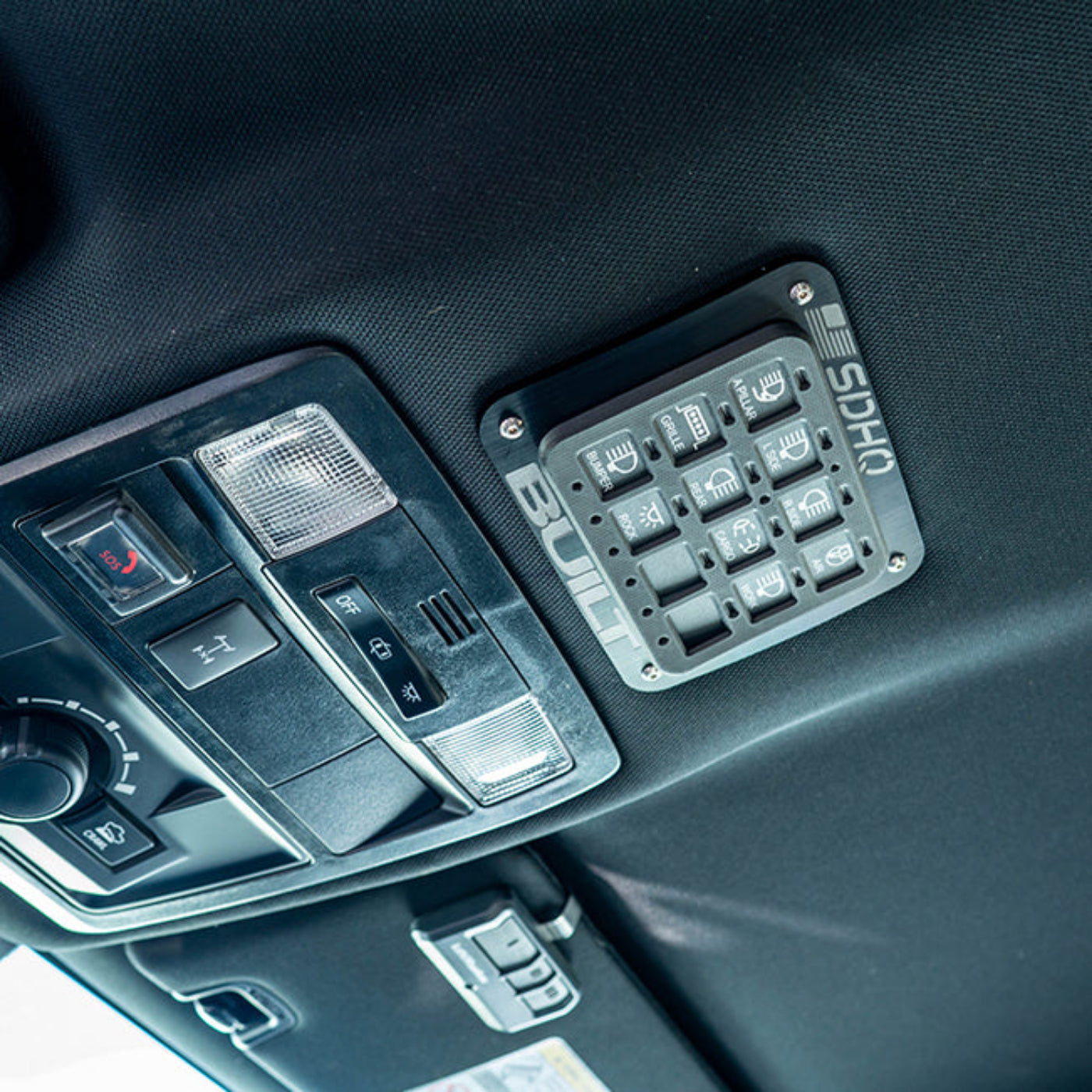 '16-23 Toyota Tacoma SDHQ Built Complete Overhead RCR-FORCE-12 Mounting Kit keypad mount installed 