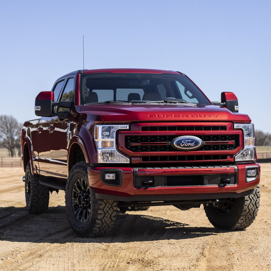 '17-23 Ford Super Duty Fox Performance Elite Series 2.5 PB Rear Shocks Display on Vehicle 