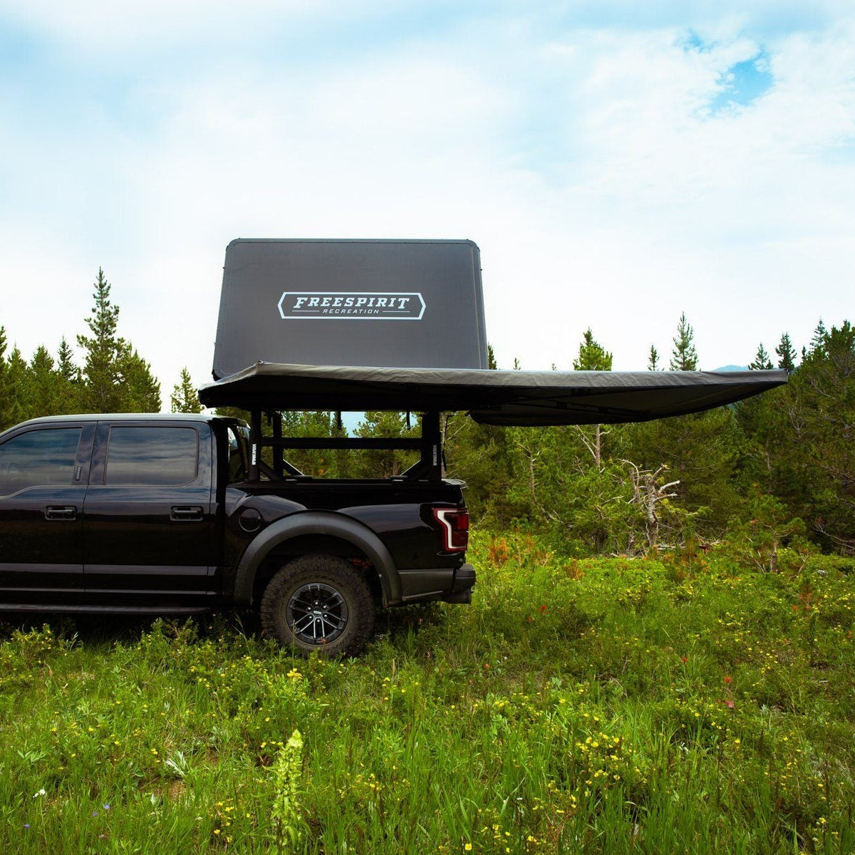 Freespirit Recreation Odyssey Series Hard Top 49" Roof Top Tent w/ Black Top Display on Vehicle 