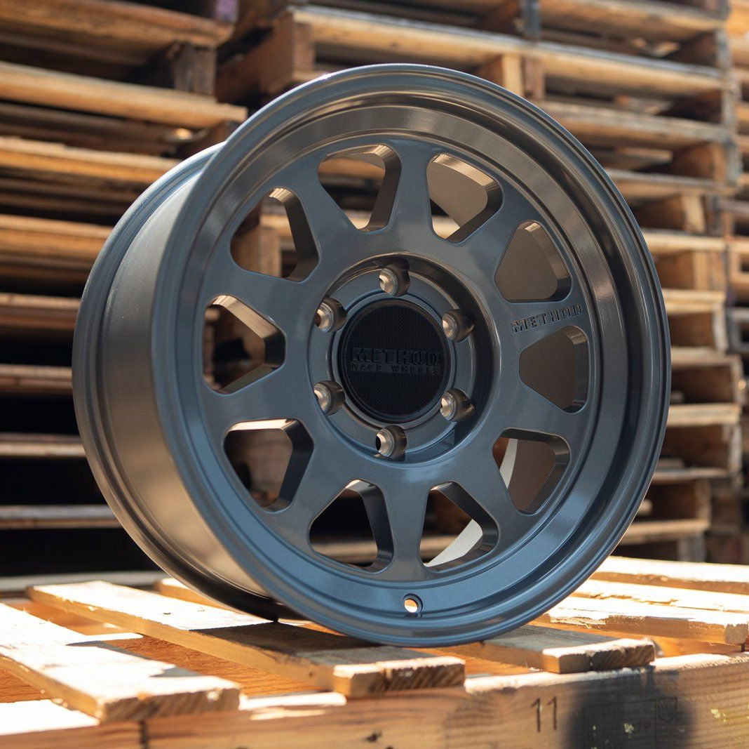 MR316 Street Series Wheels Method display