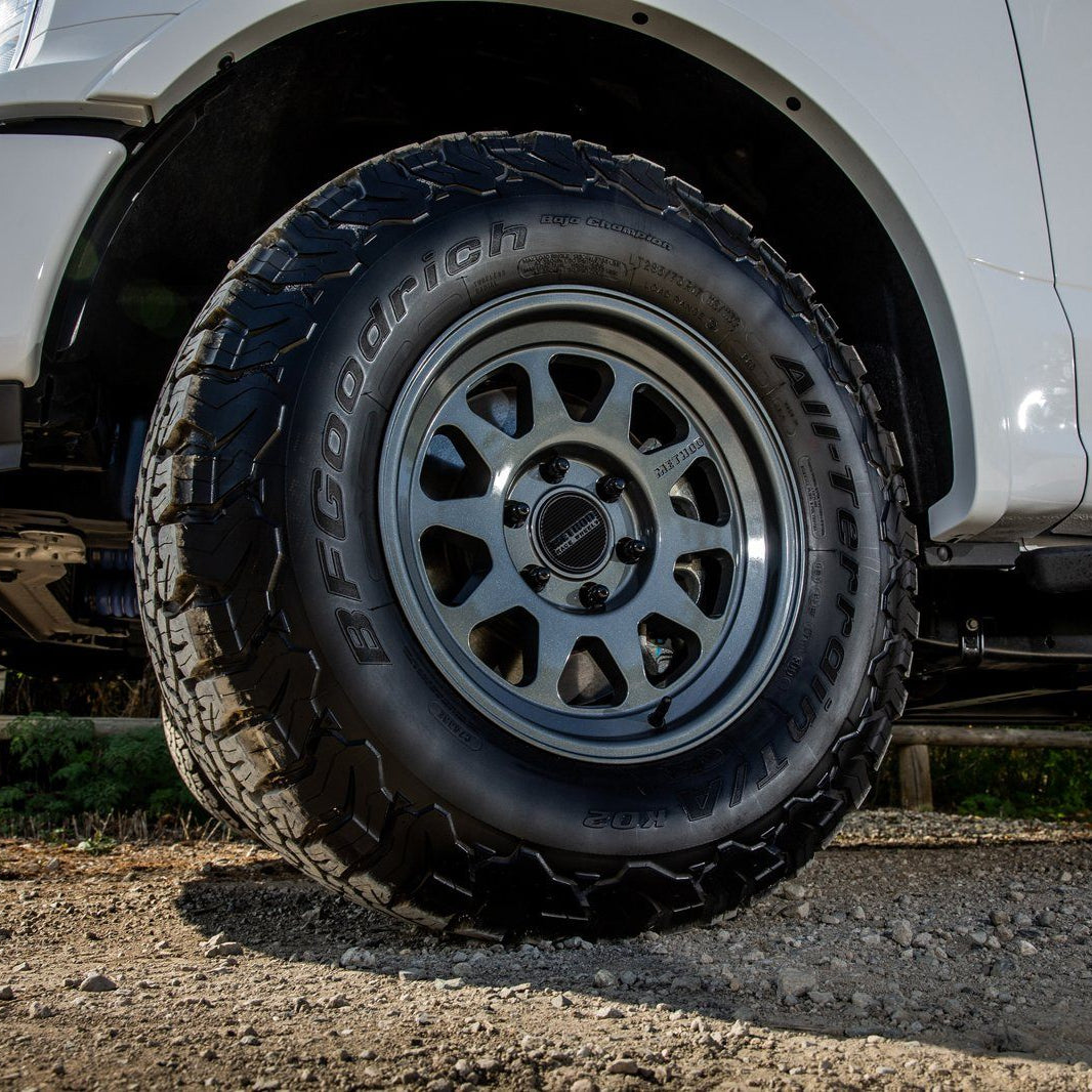 MR316 Street Series Wheels Method display