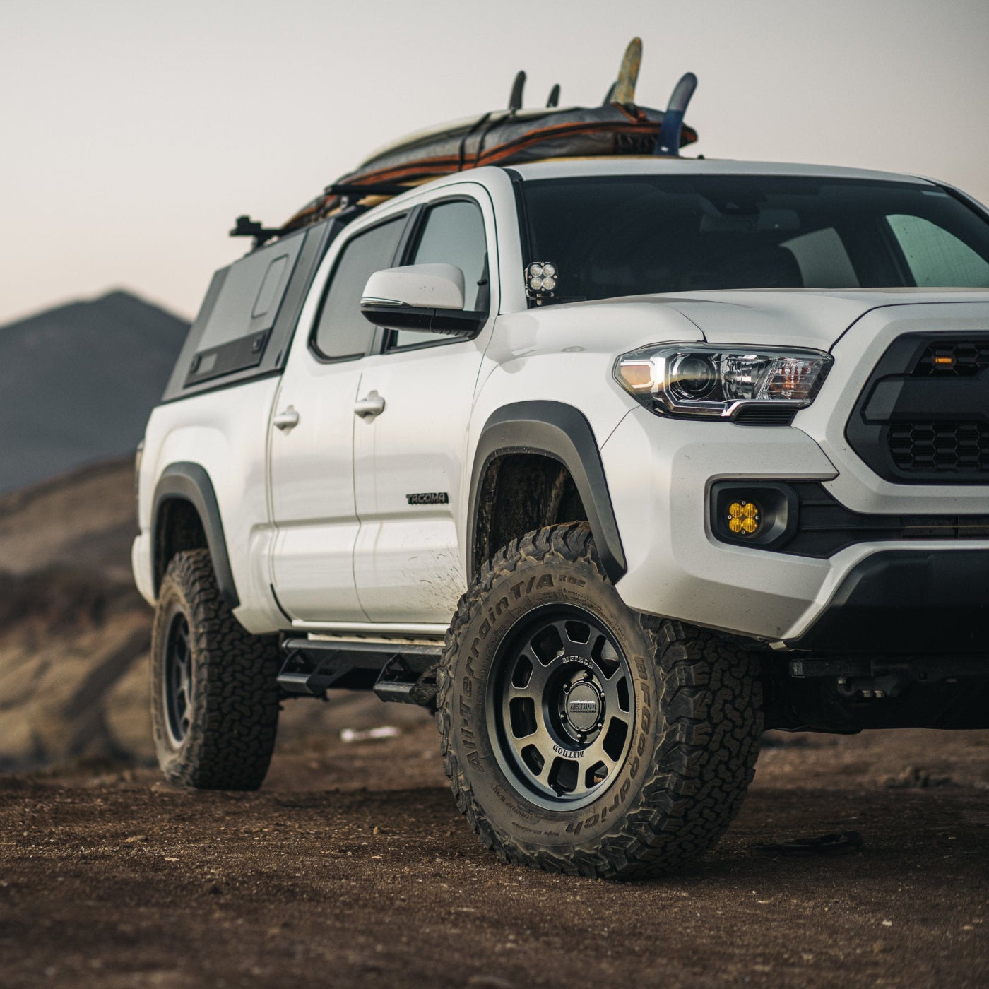 705 Trail Series Matte Black Finish Wheels Method display